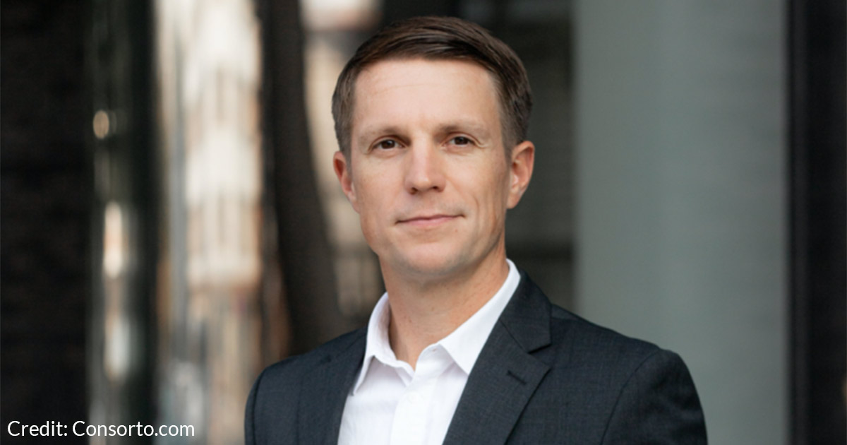 Founder of Consorto.